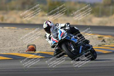 media/Dec-17-2022-SoCal Trackdays (Sat) [[224abd9271]]/Turn 7 Set 1 (1125am)/